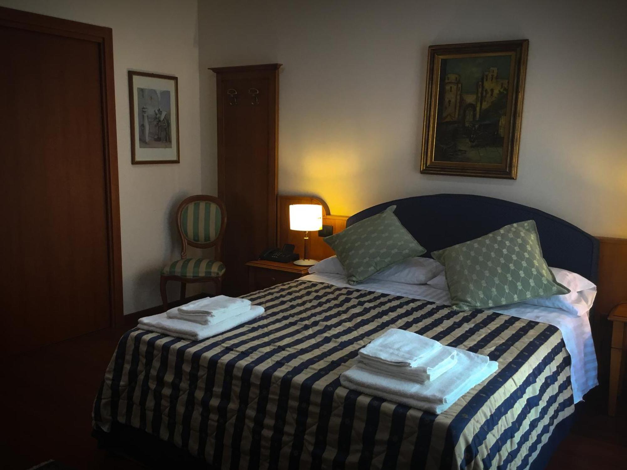 Erania Hotel Sala Consilina Luaran gambar